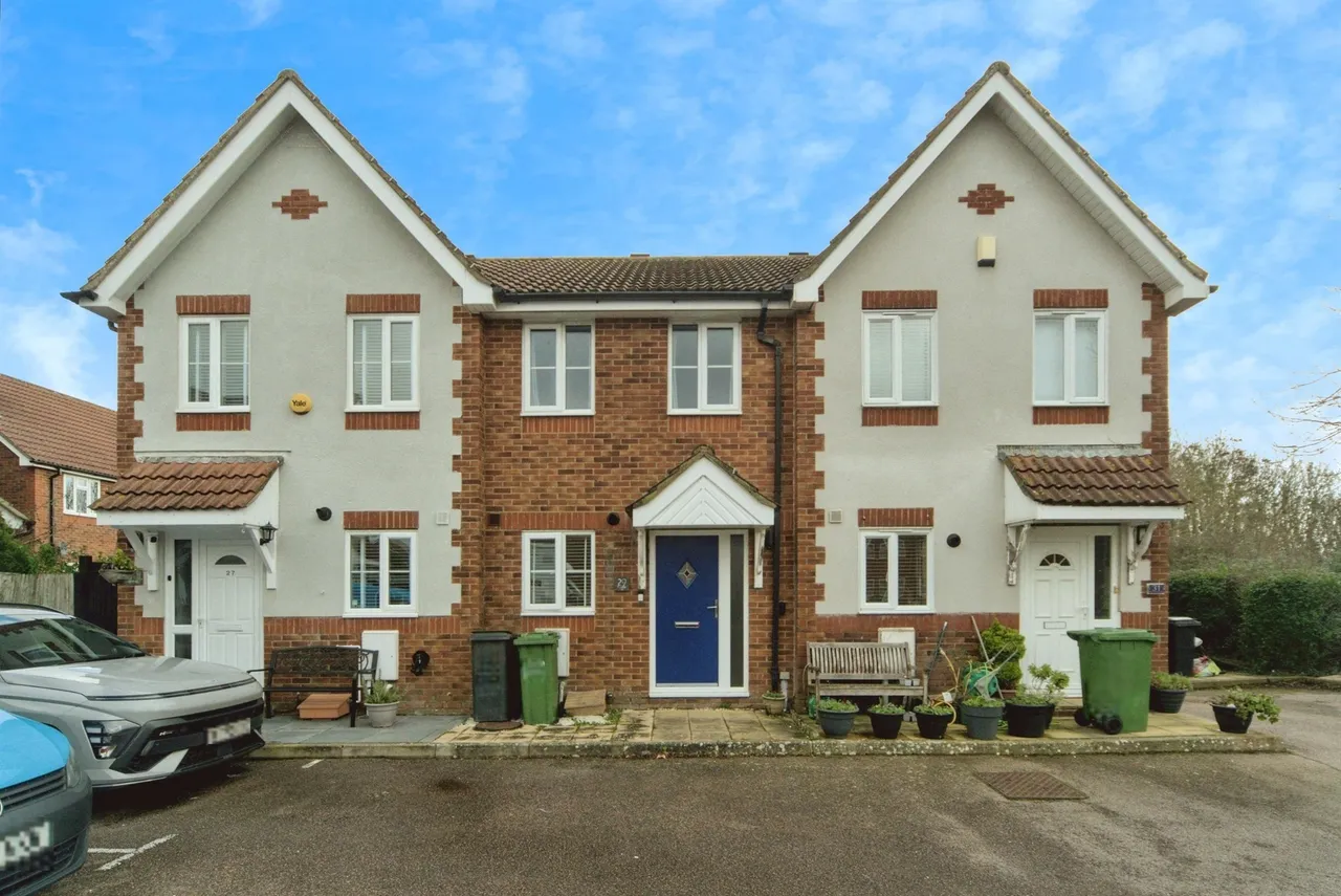 2 bed house for sale, Piltdown Way, Eastbourne, BN23