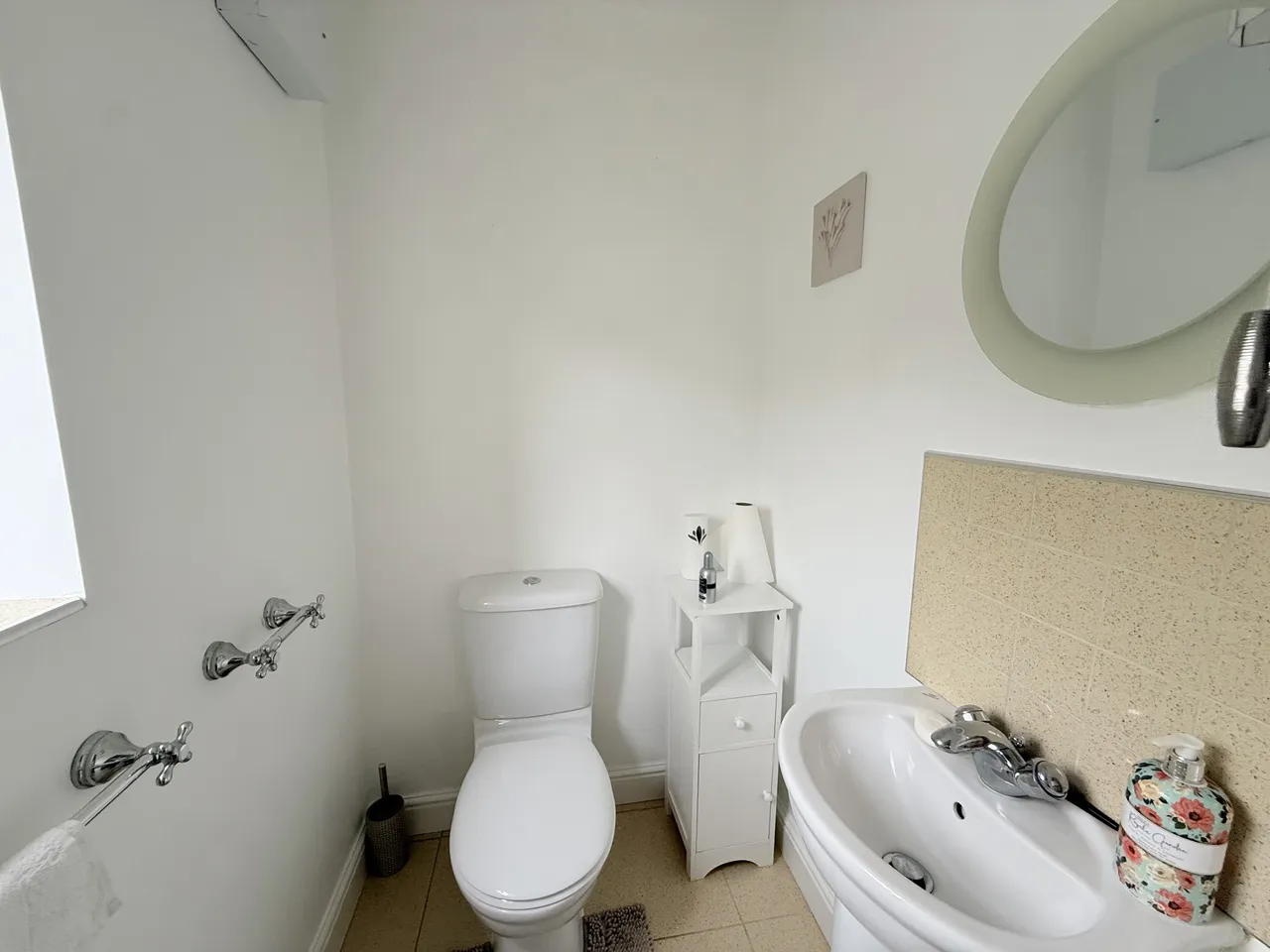 Danvers Drive, NG19, photo 6