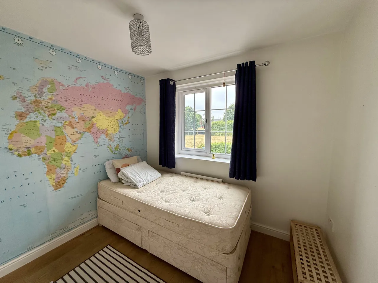 Danvers Drive, NG19, photo 11