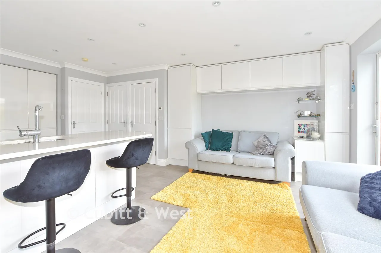 Gordon Road, Haywards Heath, RH16, photo 5
