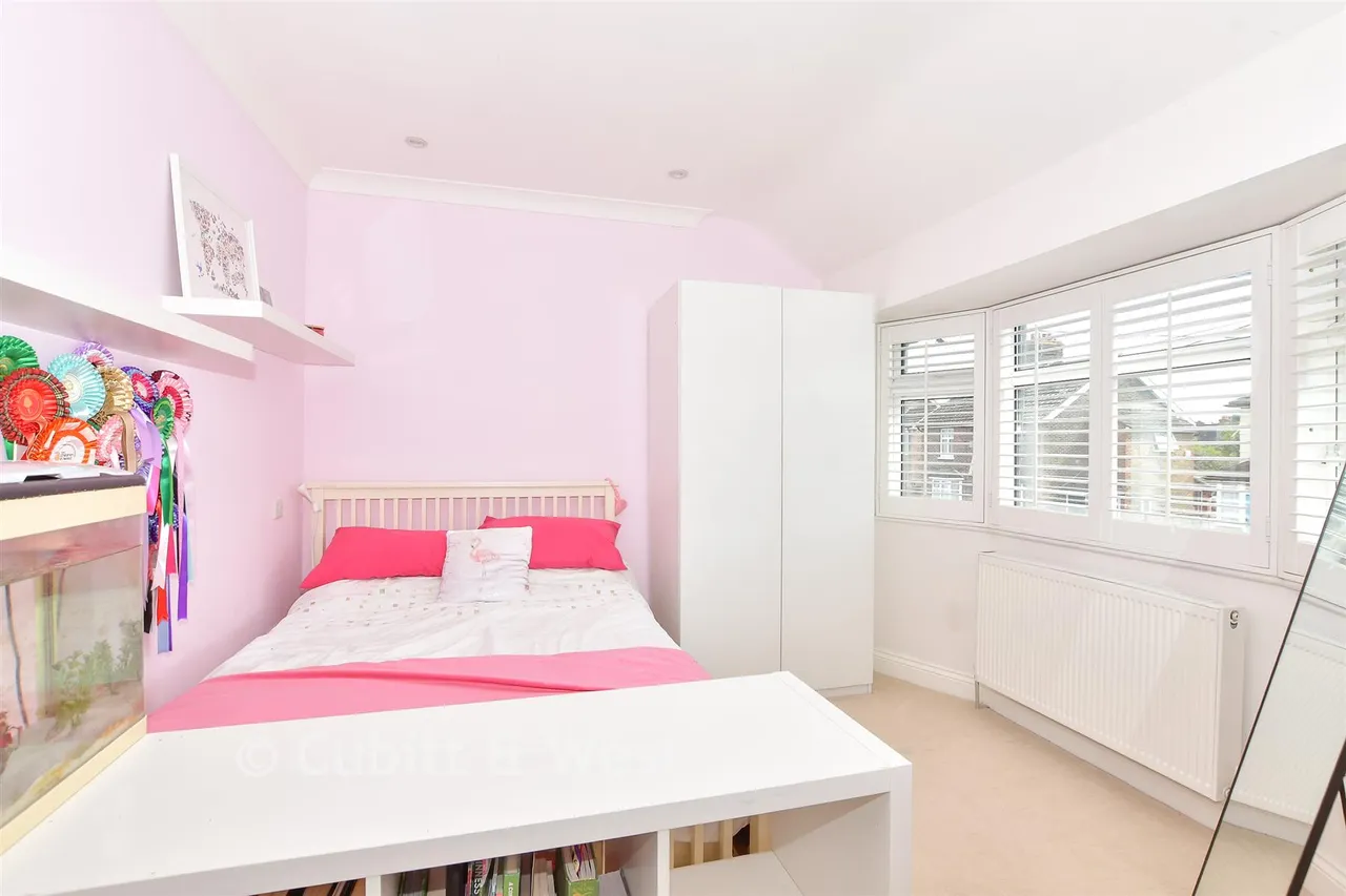 Gordon Road, Haywards Heath, RH16, photo 11