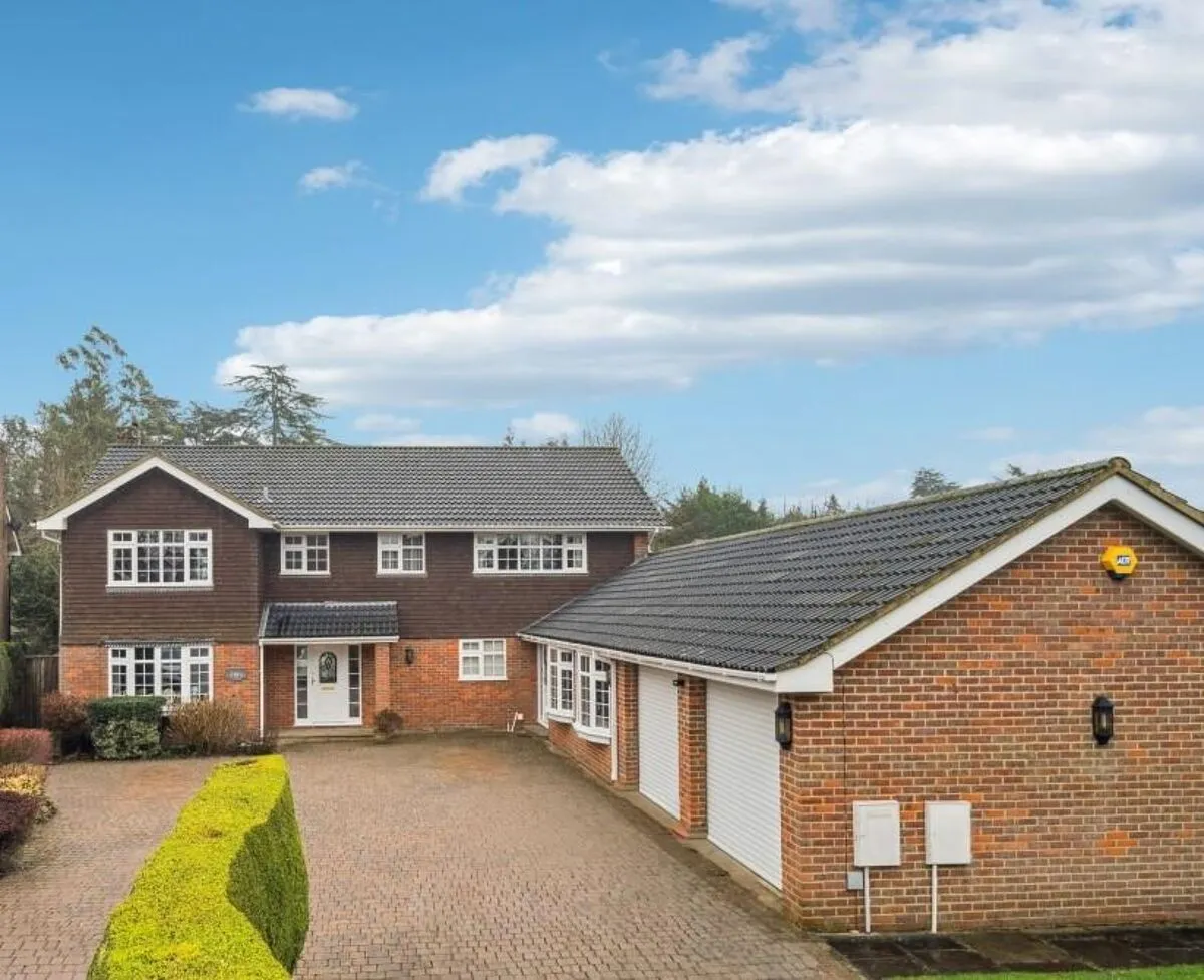 Manor Close, Penn, HP10, photo 24