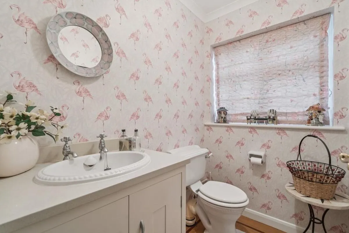 Manor Close, Penn, HP10, photo 20