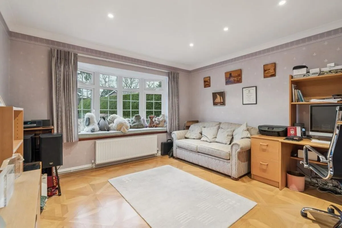Manor Close, Penn, HP10, photo 8