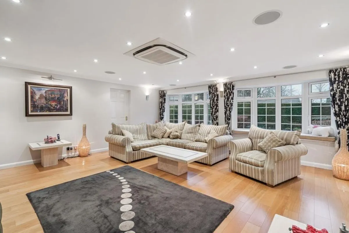 Manor Close, Penn, HP10, photo 7