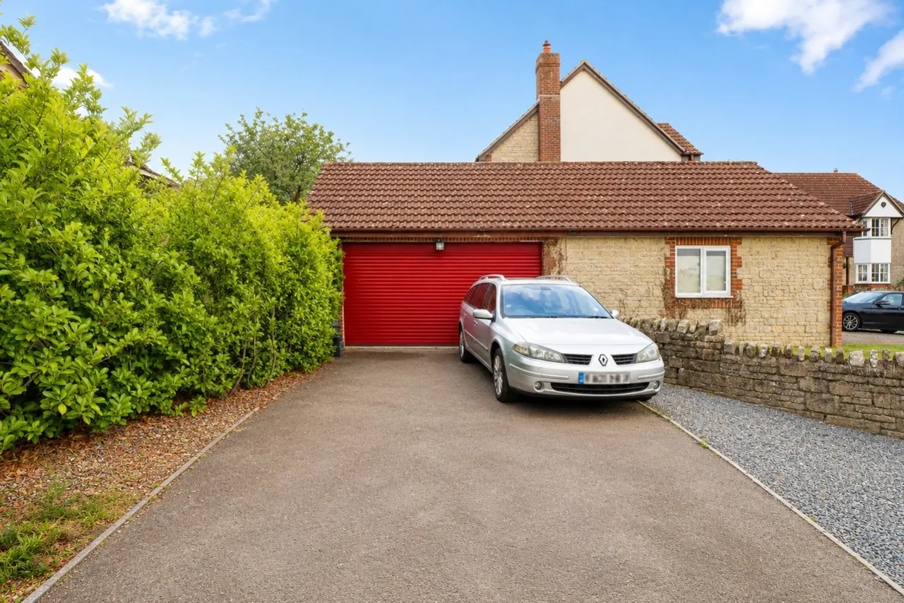 Turnpike Gate, Wickwar, GL12, photo 3
