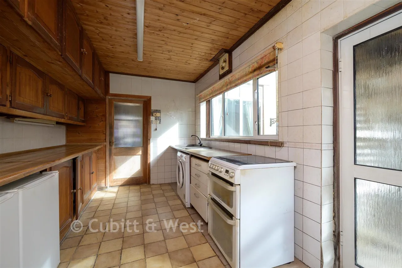 Monson Road, Redhill, RH1, photo 7