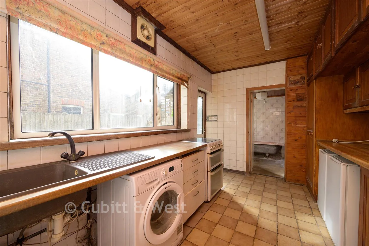 Monson Road, Redhill, RH1, photo 8