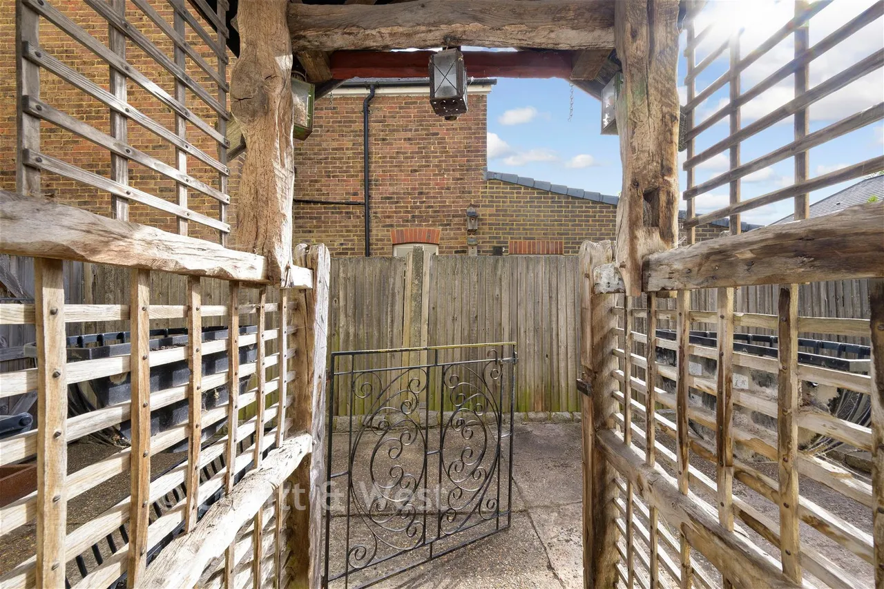 Monson Road, Redhill, RH1, photo 14