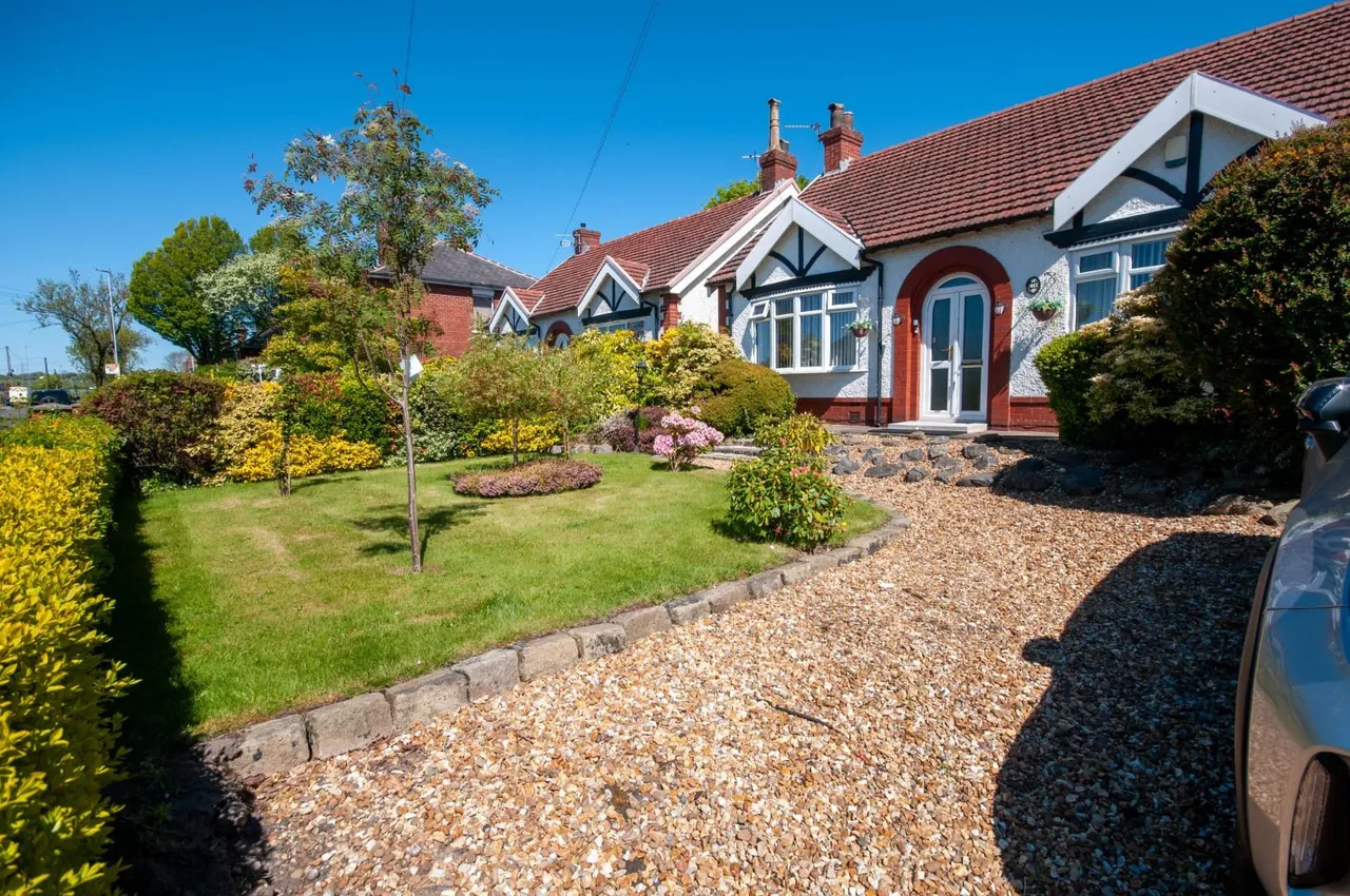 Countess Lane, Radcliffe, Manchester, M26 3WF, photo 2