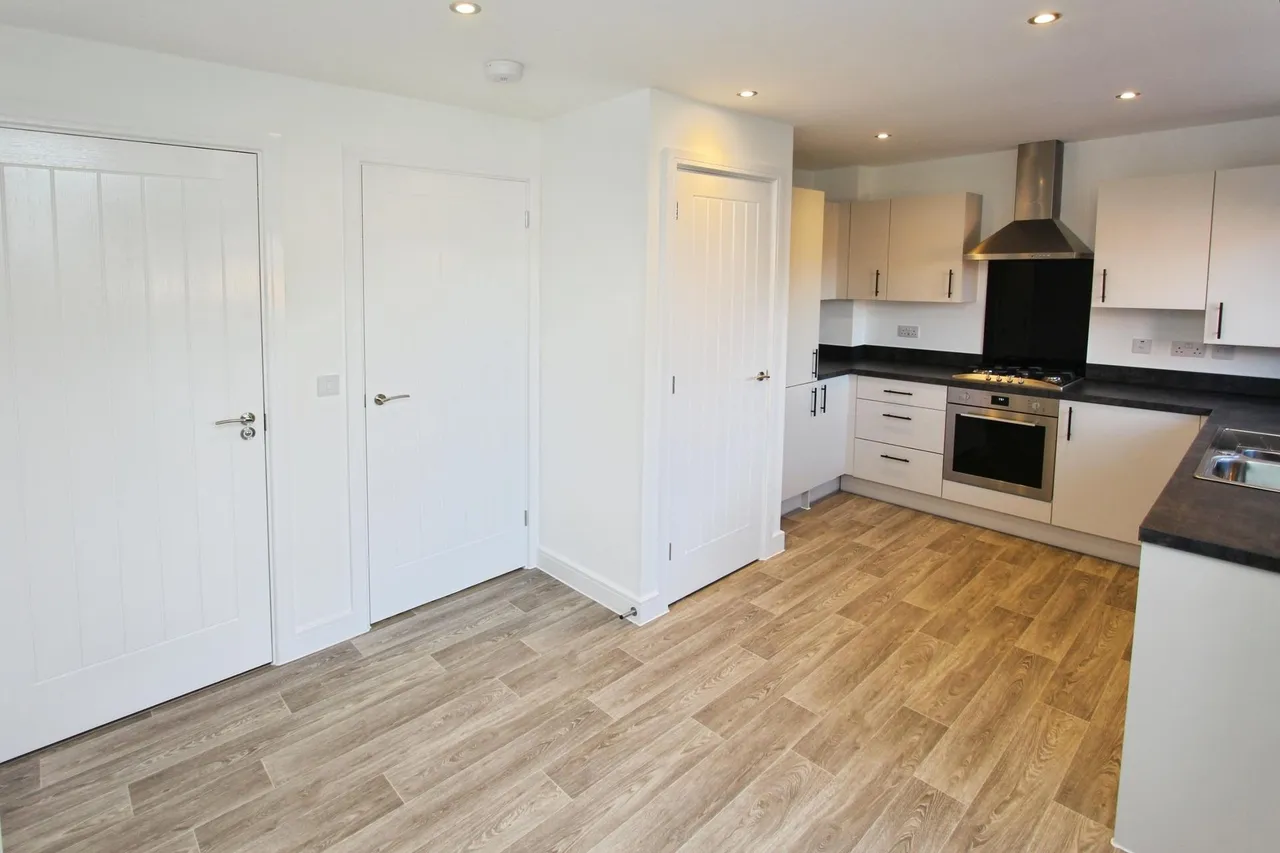 Pathfinder Way, Castle Donington, DE74, photo 4