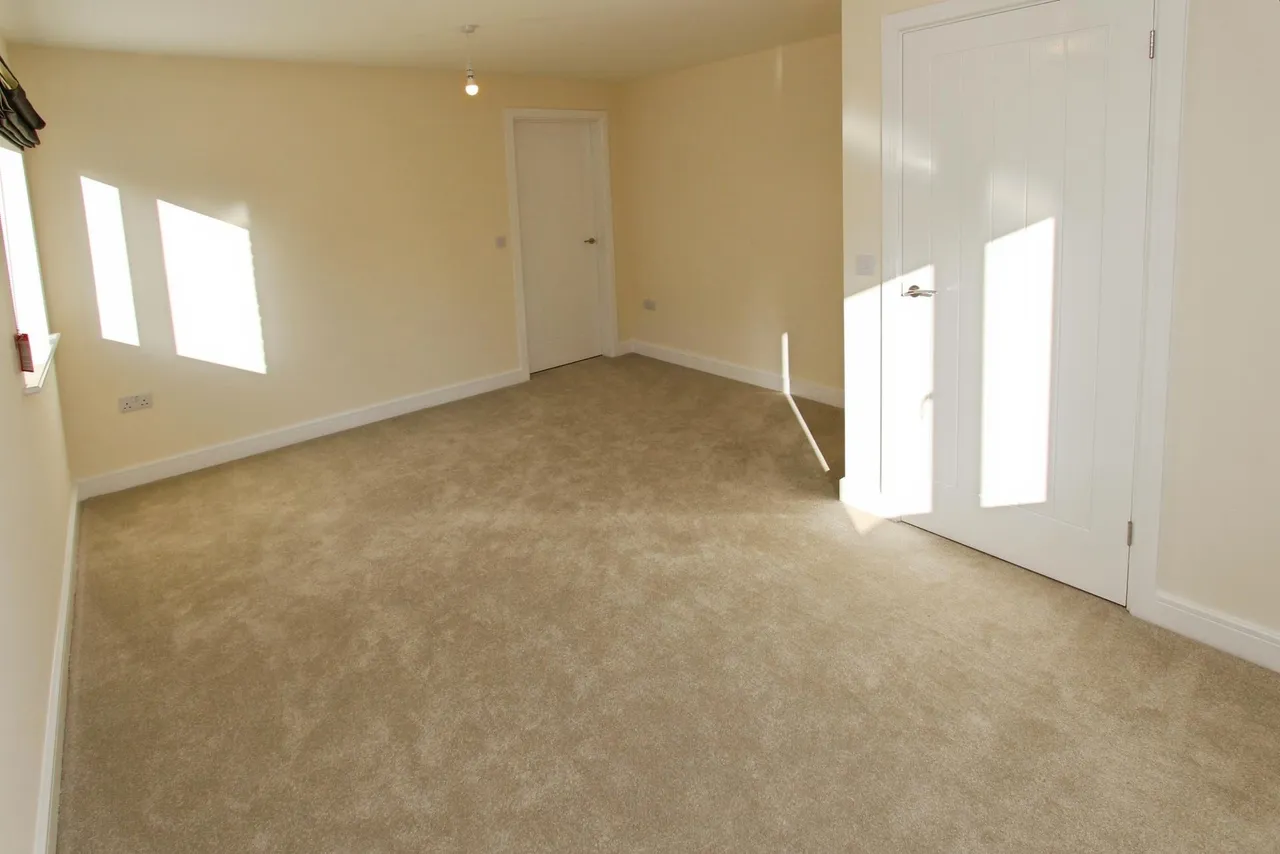 Pathfinder Way, Castle Donington, DE74, photo 6