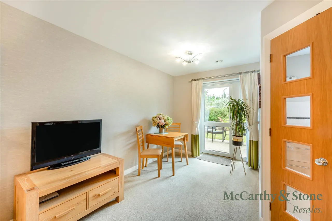 County Road, Ormskirk, L39, photo 5