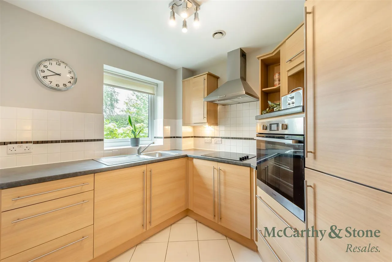 County Road, Ormskirk, L39, photo 9