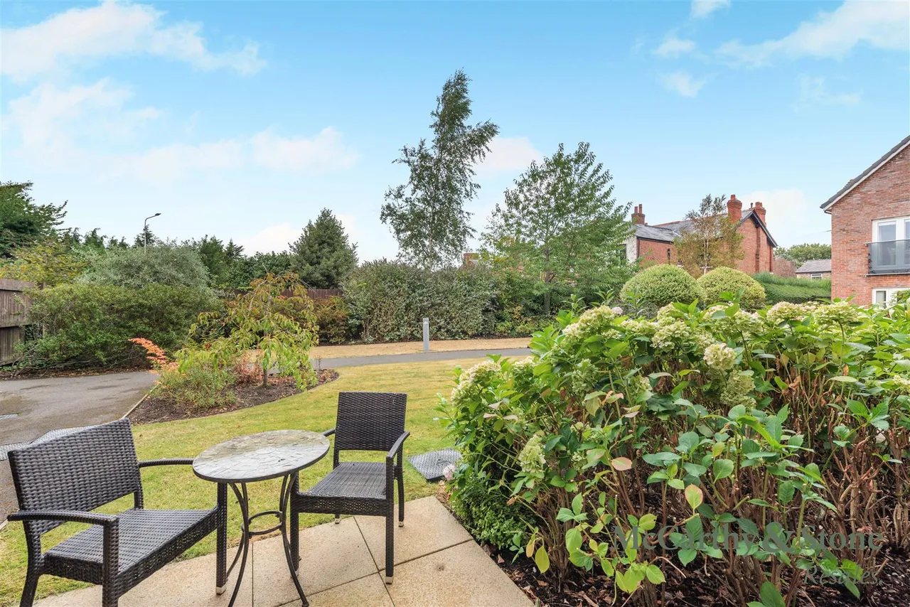 County Road, Ormskirk, L39, photo 2