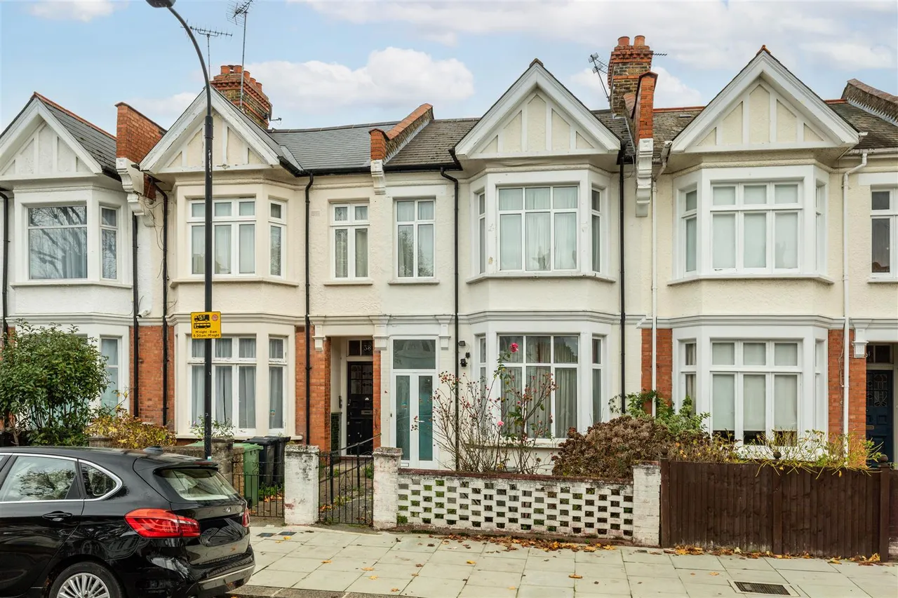 4 bed house for sale, Sedgeford Road, London, W12