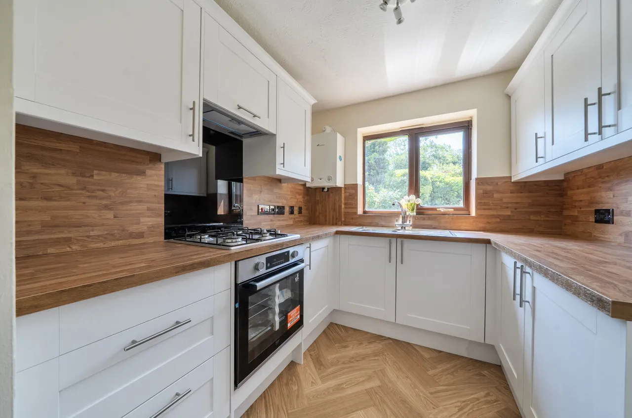 Johnsons Way, Greenhithe, DA9, photo 19