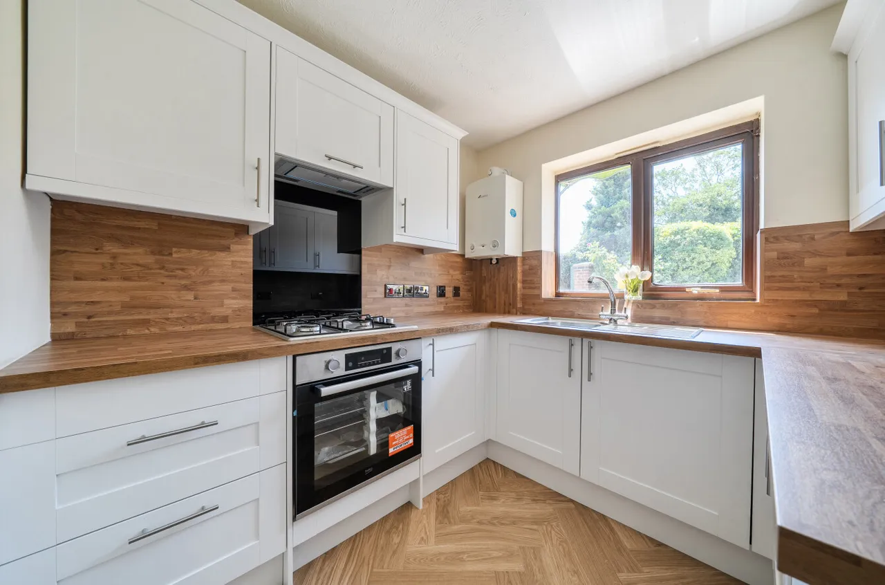 Johnsons Way, Greenhithe, DA9, photo 18