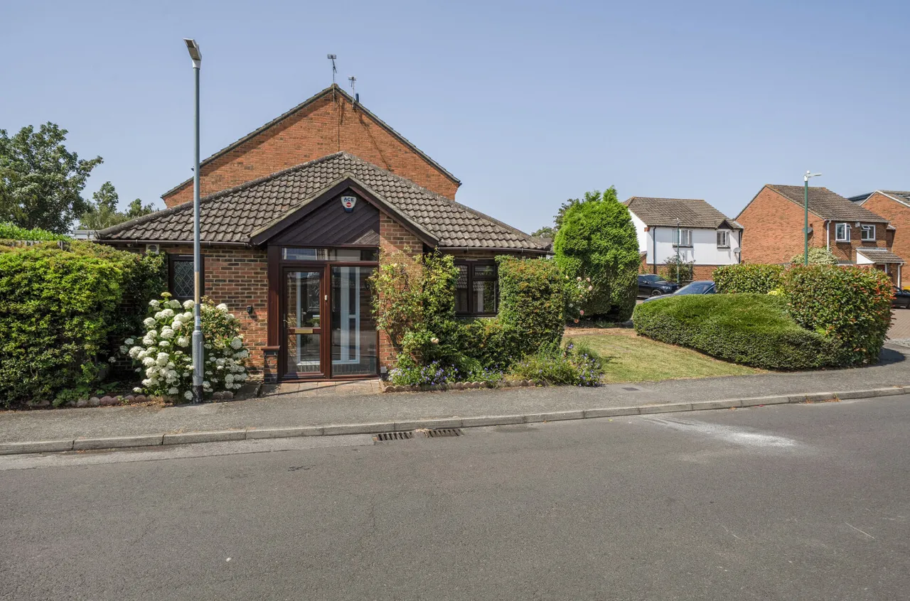 Johnsons Way, Greenhithe, DA9, photo 9