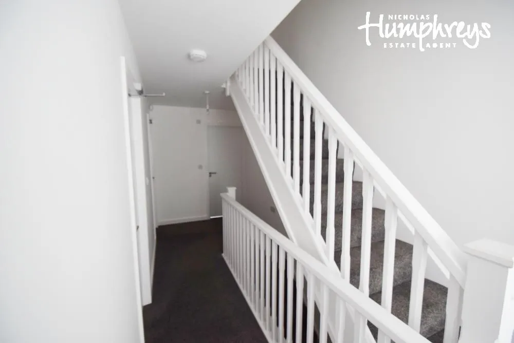 Lyme Valley Mews, Newcastle-Under-Lyme, ST5, photo 9