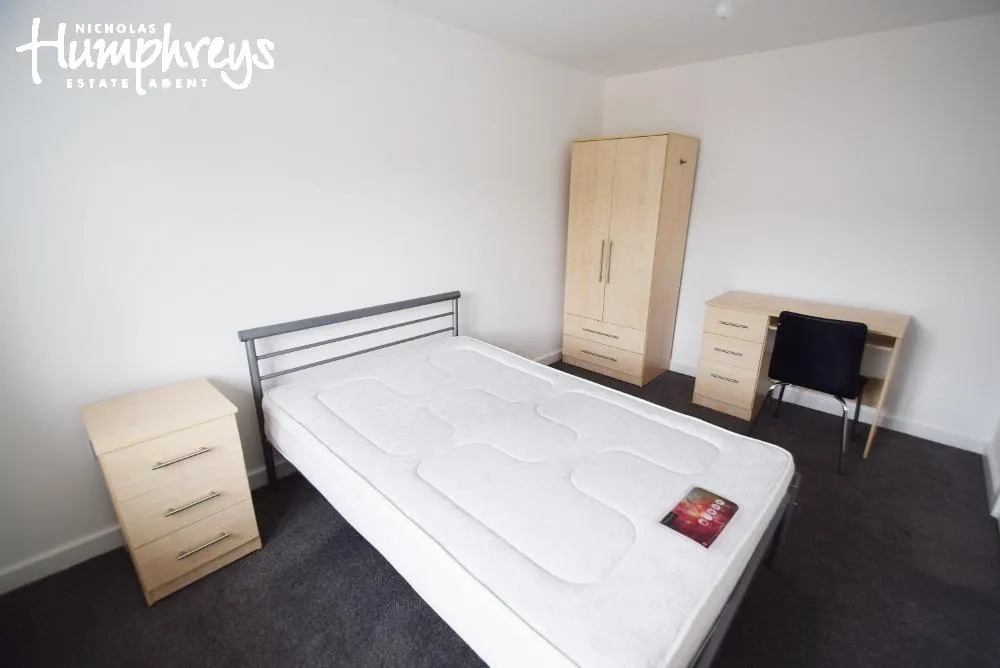 Lyme Valley Mews, Newcastle-Under-Lyme, ST5, photo 11