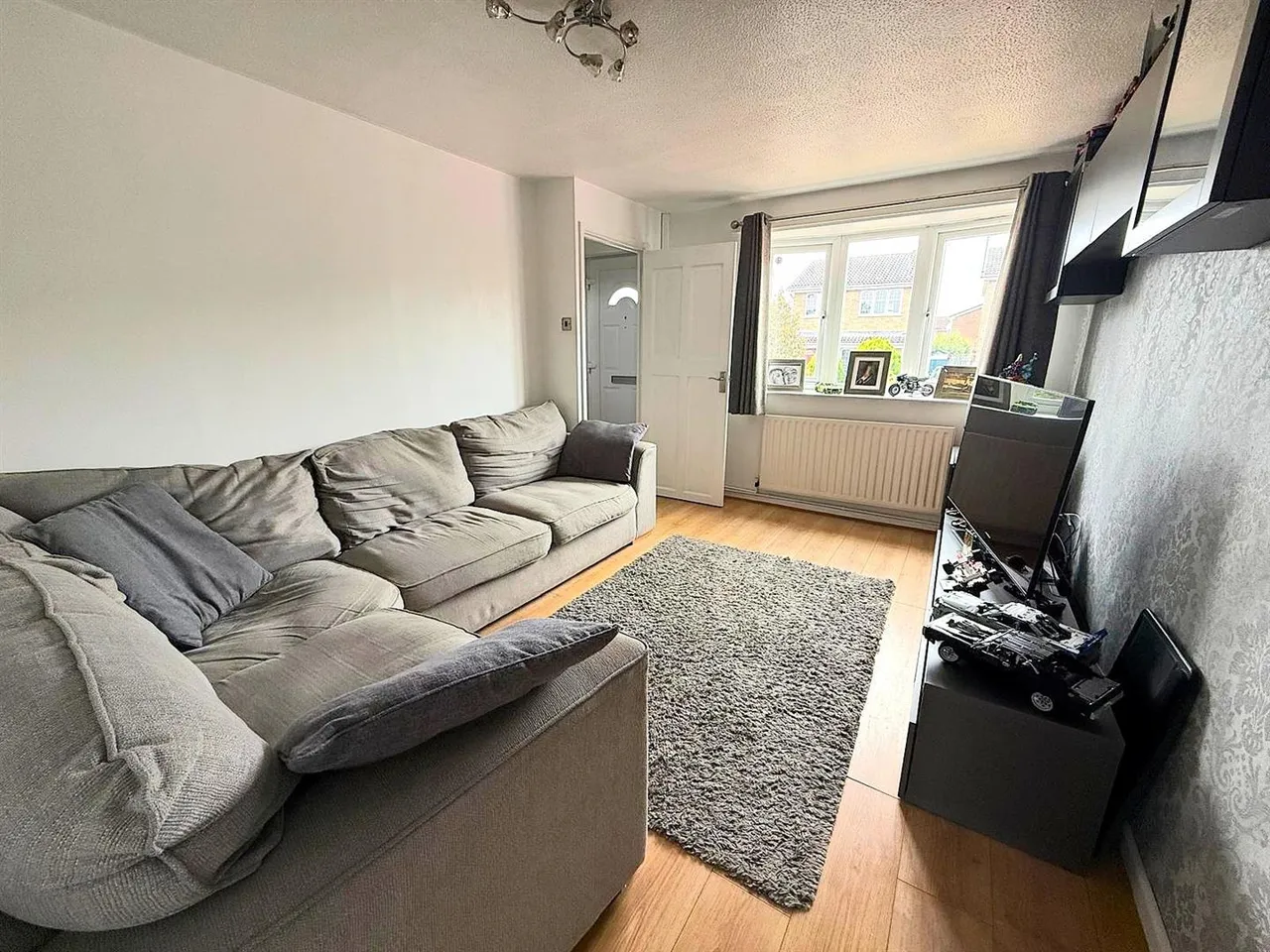 Summit Rise, East Hunsbury, photo 3