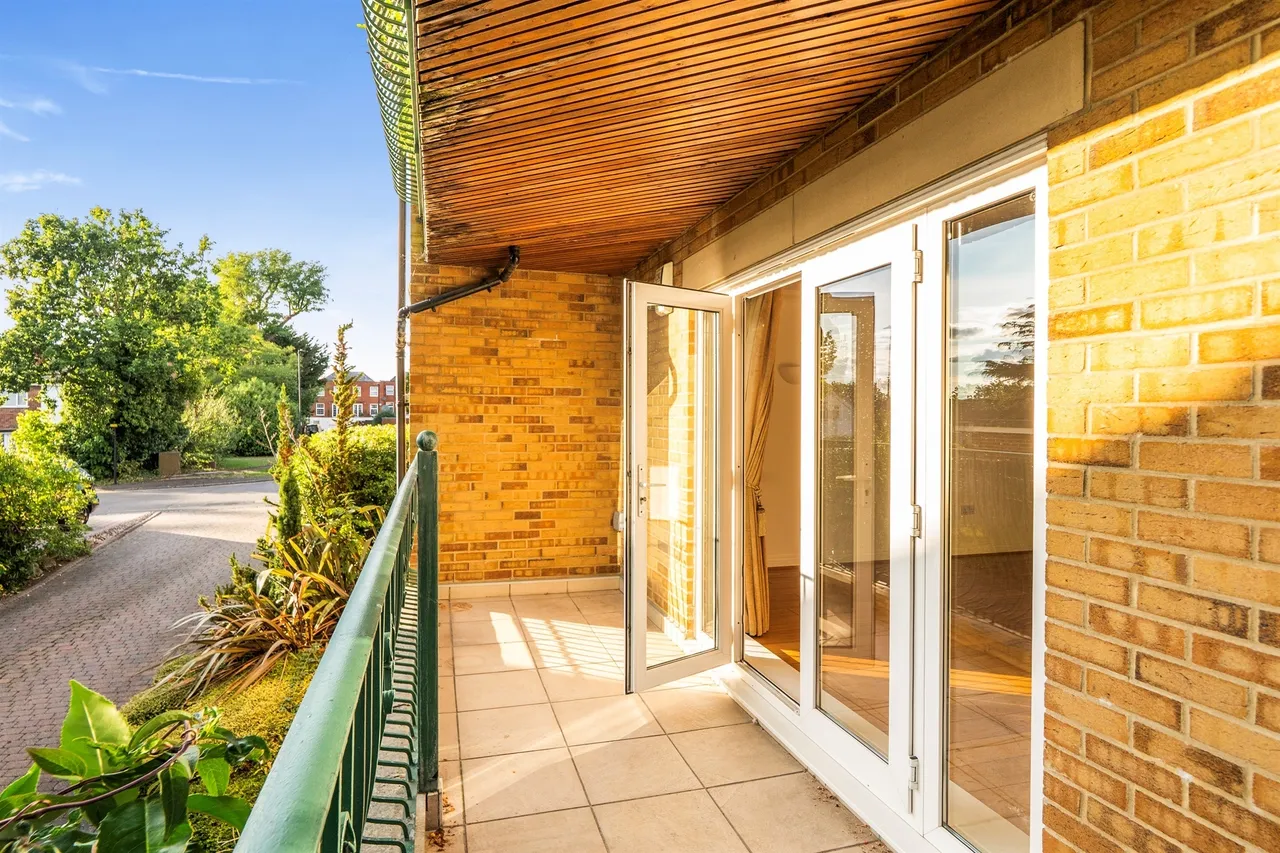 The Ridgeway, Enfield, EN2, photo 2