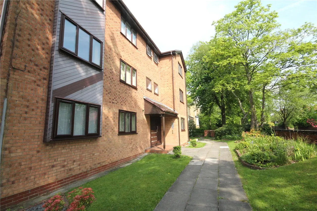 1 bed flat for sale — Voltaire Avenue, Salford, Greater Manchester, M6 8EH