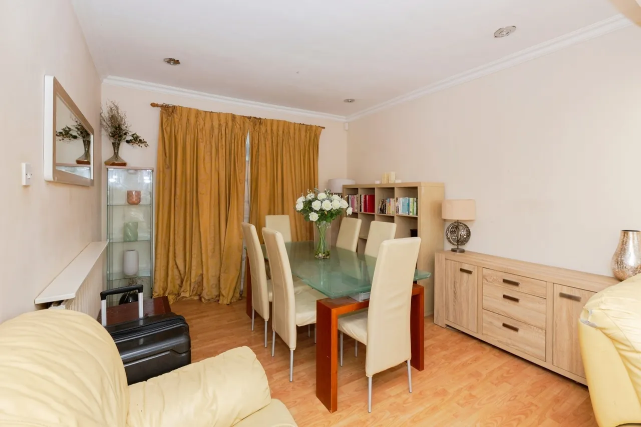 Fullwell Avenue, Ilford, IG6, photo 6