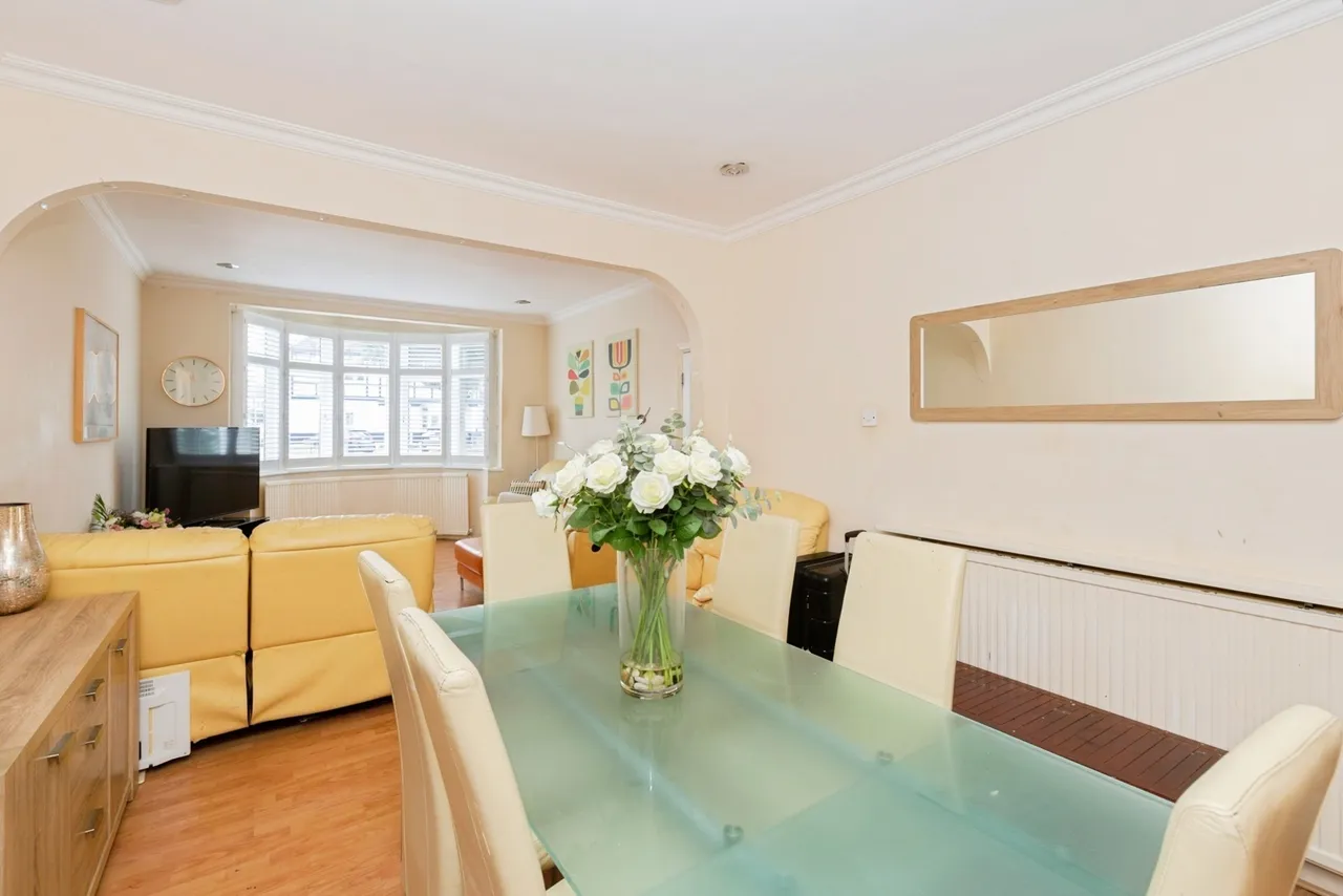 Fullwell Avenue, Ilford, IG6, photo 4
