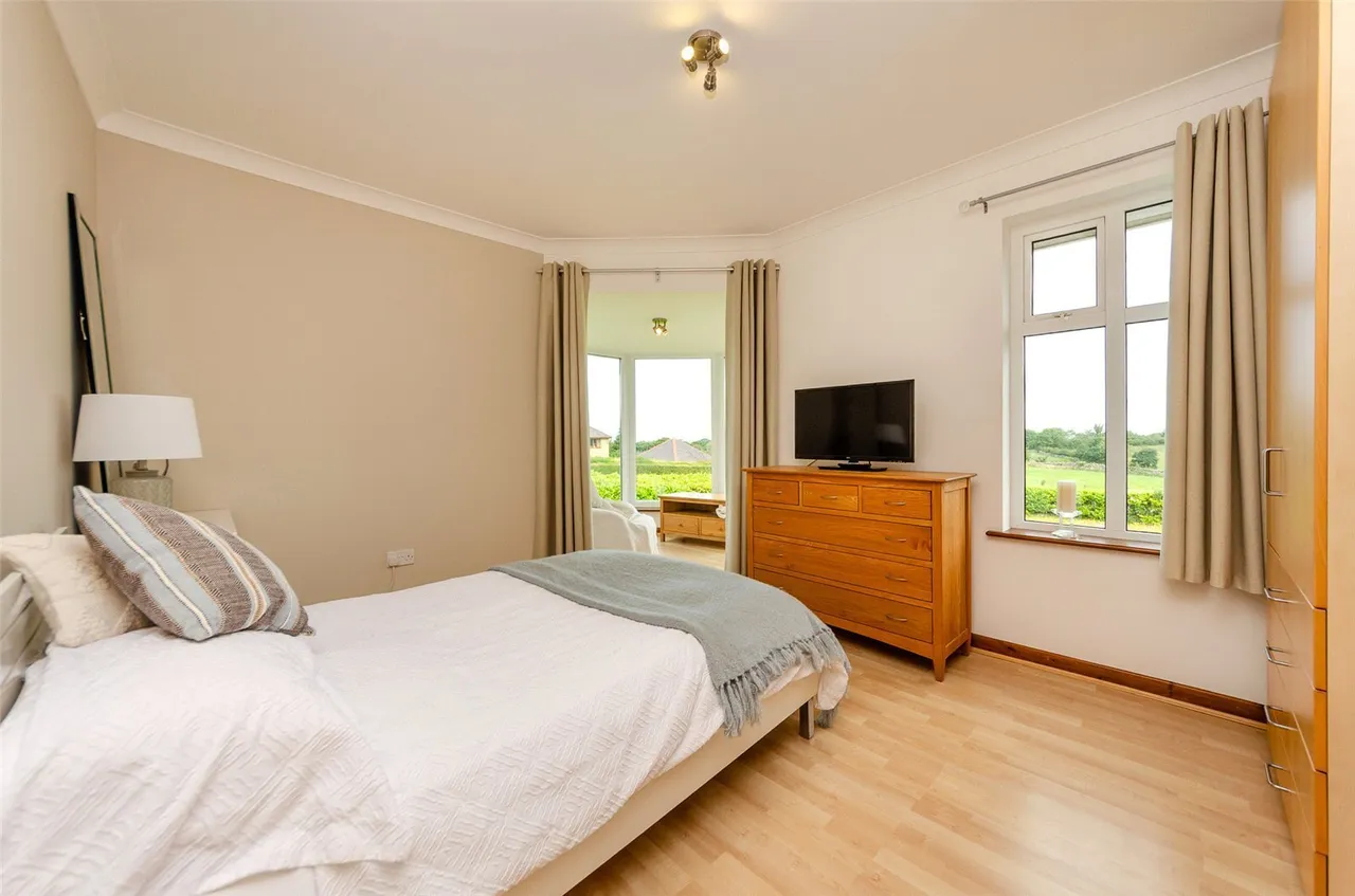 Llanrug, Caernarfon, LL55, photo 17