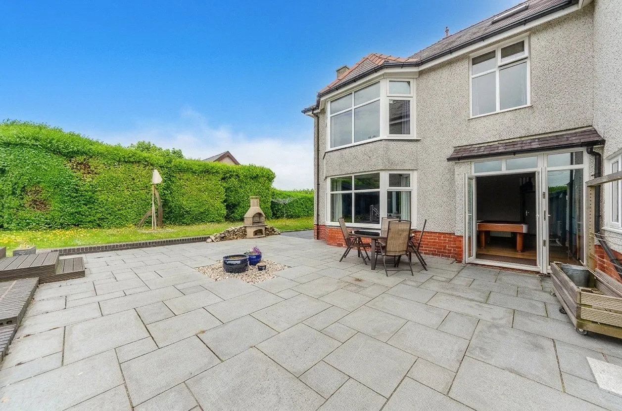 Llanrug, Caernarfon, LL55, photo 24