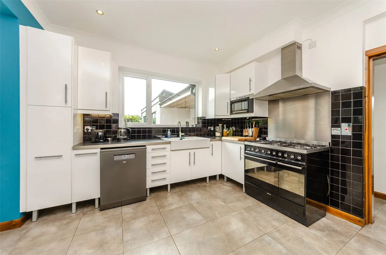 Llanrug, Caernarfon, LL55, photo 7