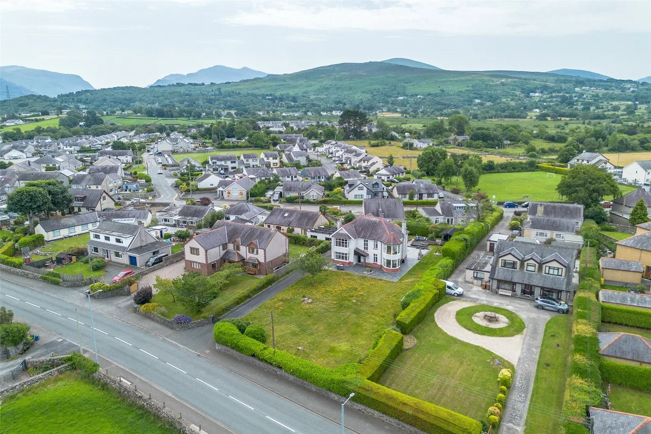 Llanrug, Caernarfon, LL55, photo 34