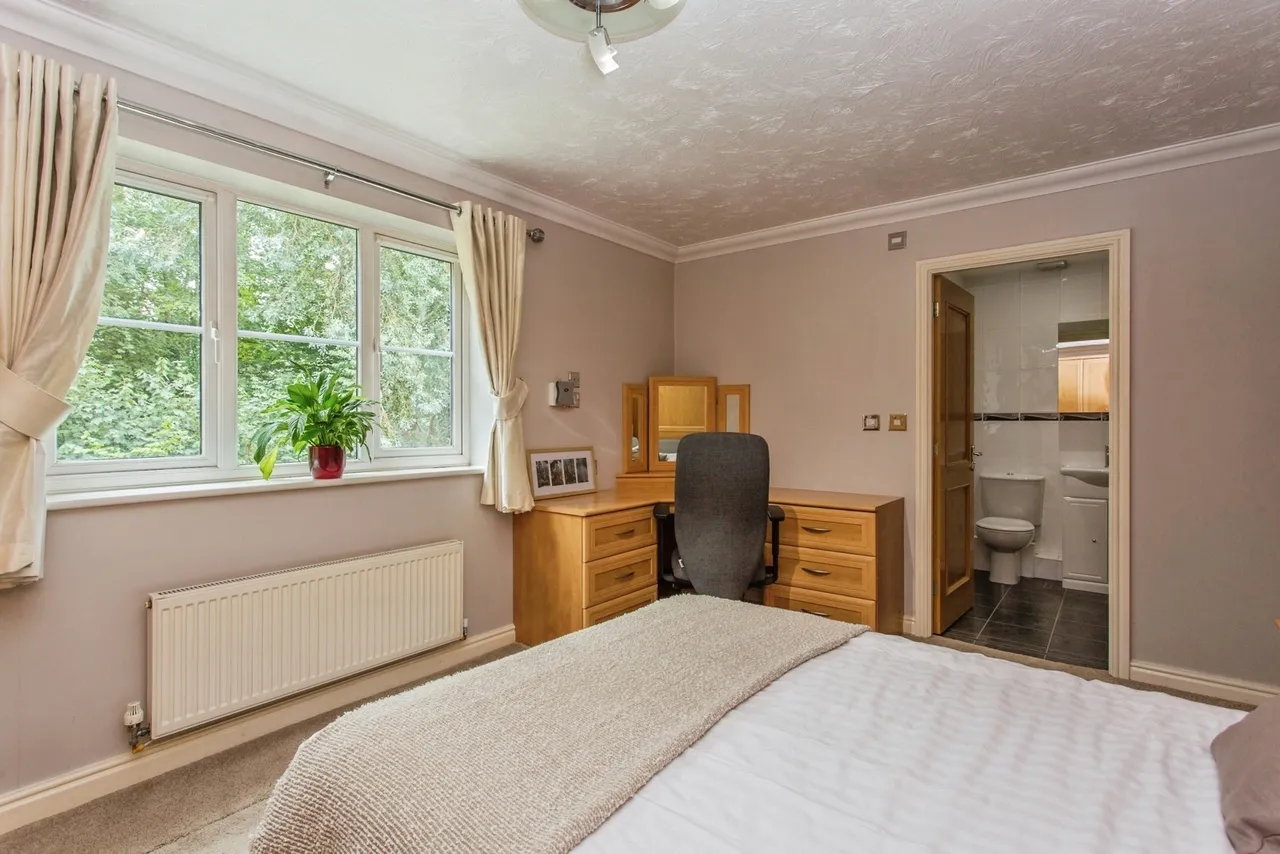 Mallowdale, Preston, PR2, photo 23