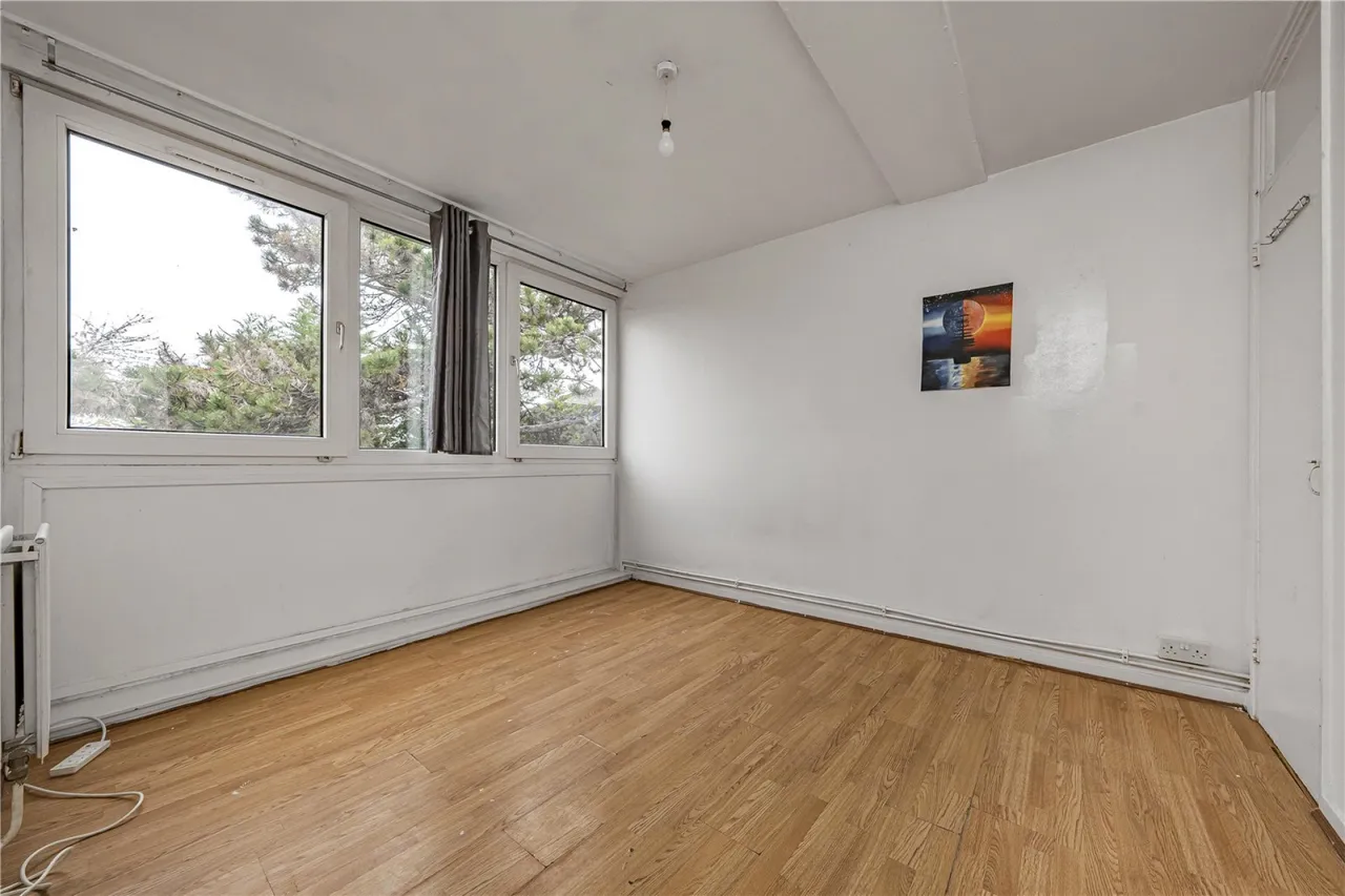Shawford Court, Roehampton, photo 4