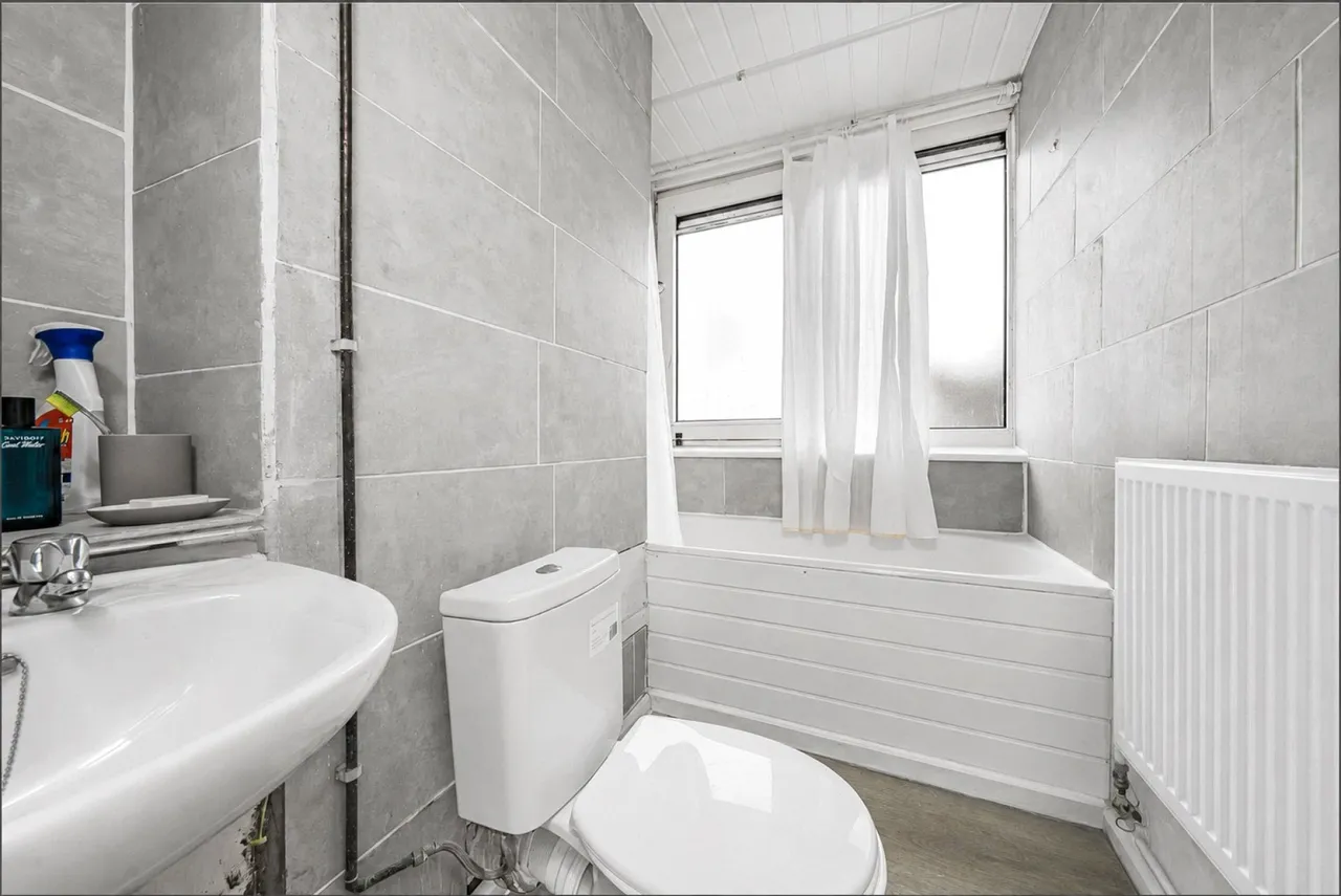 Shawford Court, Roehampton, photo 8