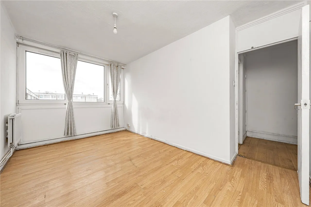 Shawford Court, Roehampton, photo 5