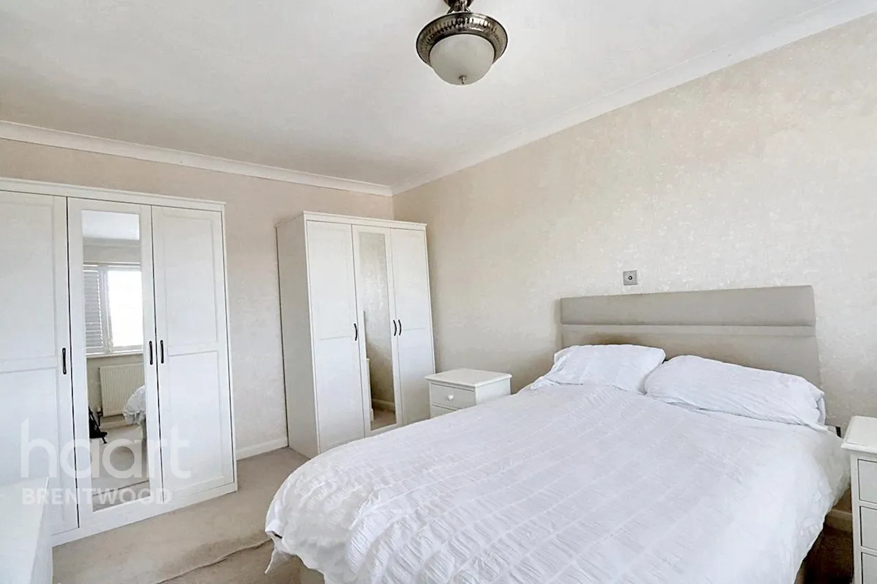 London Road, Brentwood, CM14, photo 13