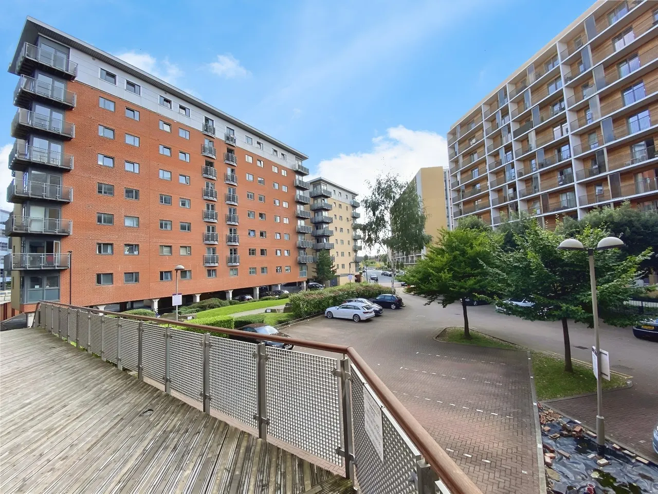 City Walk, Leeds, LS11, photo 2