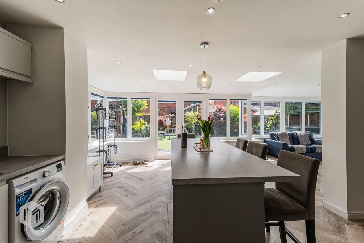 Burghley Close, Radcliffe, Manchester, M26 3XZ, photo 2