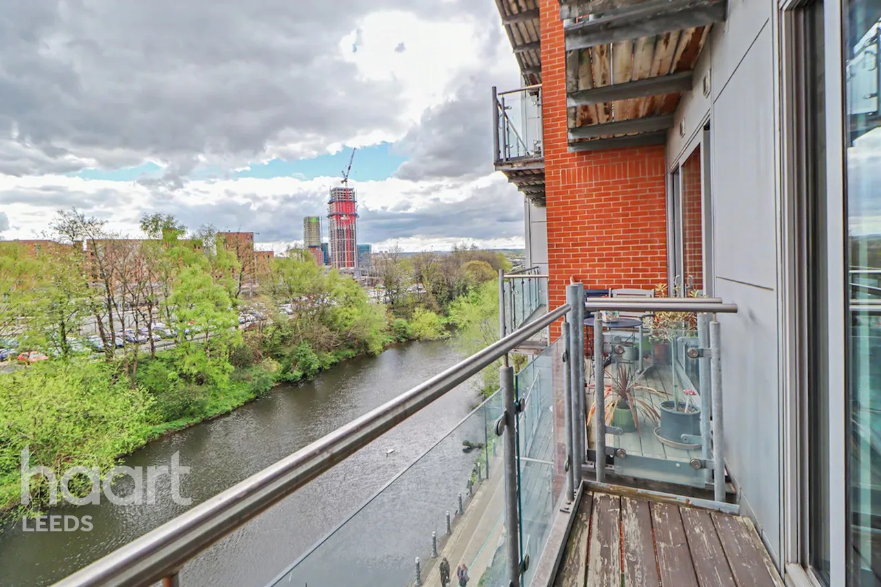 Whitehall Quay, Leeds, LS1, photo 4