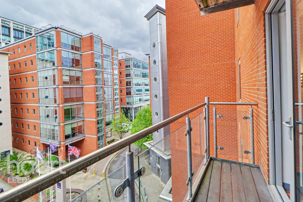 Whitehall Quay, Leeds, LS1, photo 12