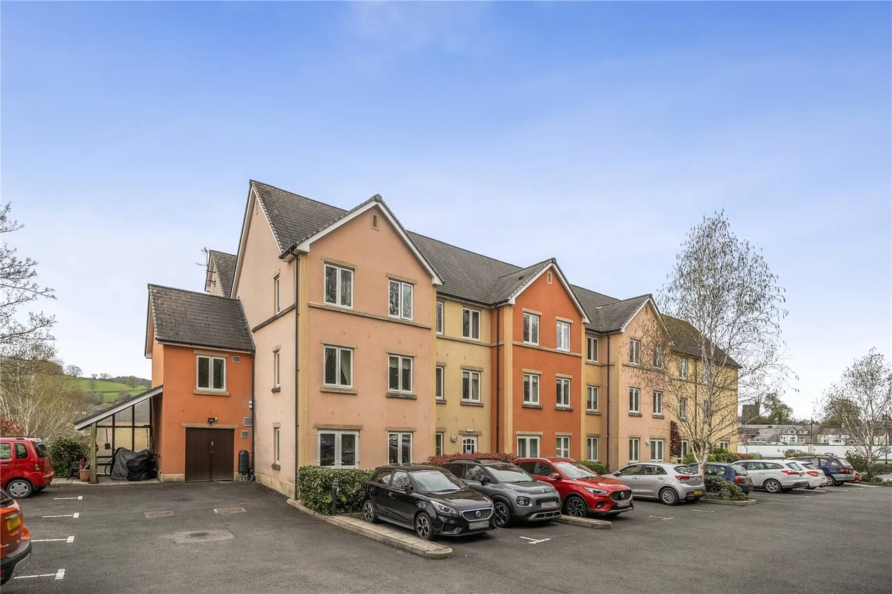Gwenllian Morgan Court, Heol Gouesnou, Brecon, Powys, LD3 7EE, photo 4