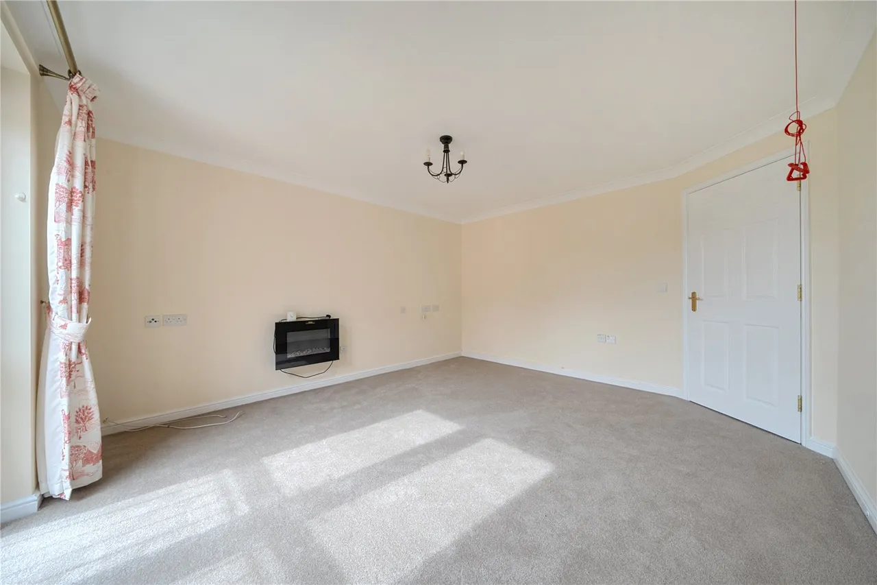 Gwenllian Morgan Court, Heol Gouesnou, Brecon, Powys, LD3 7EE, photo 11