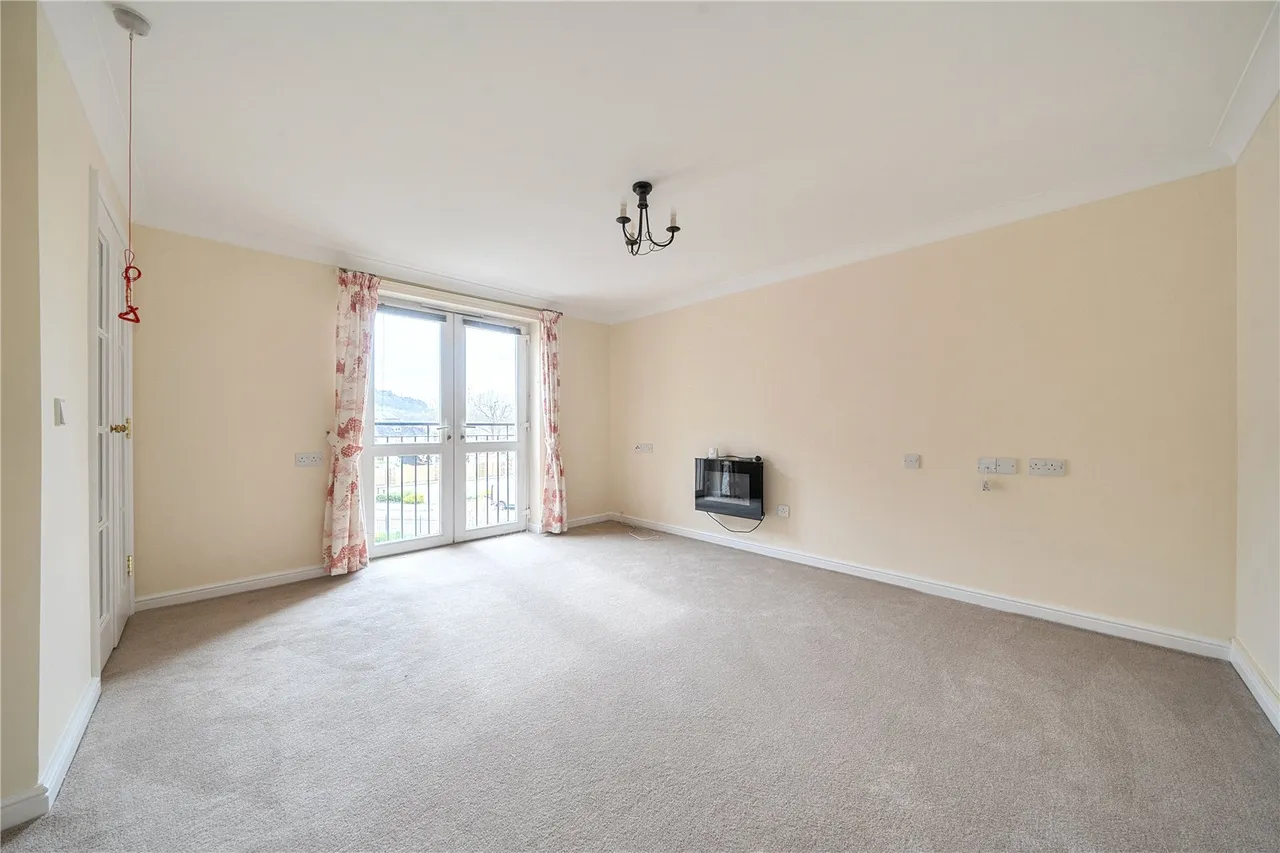 Gwenllian Morgan Court, Heol Gouesnou, Brecon, Powys, LD3 7EE, photo 14