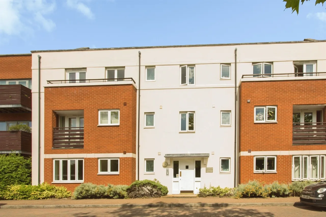 2 bed flat for sale — Broad Street, Great Cambourne, Cambridge