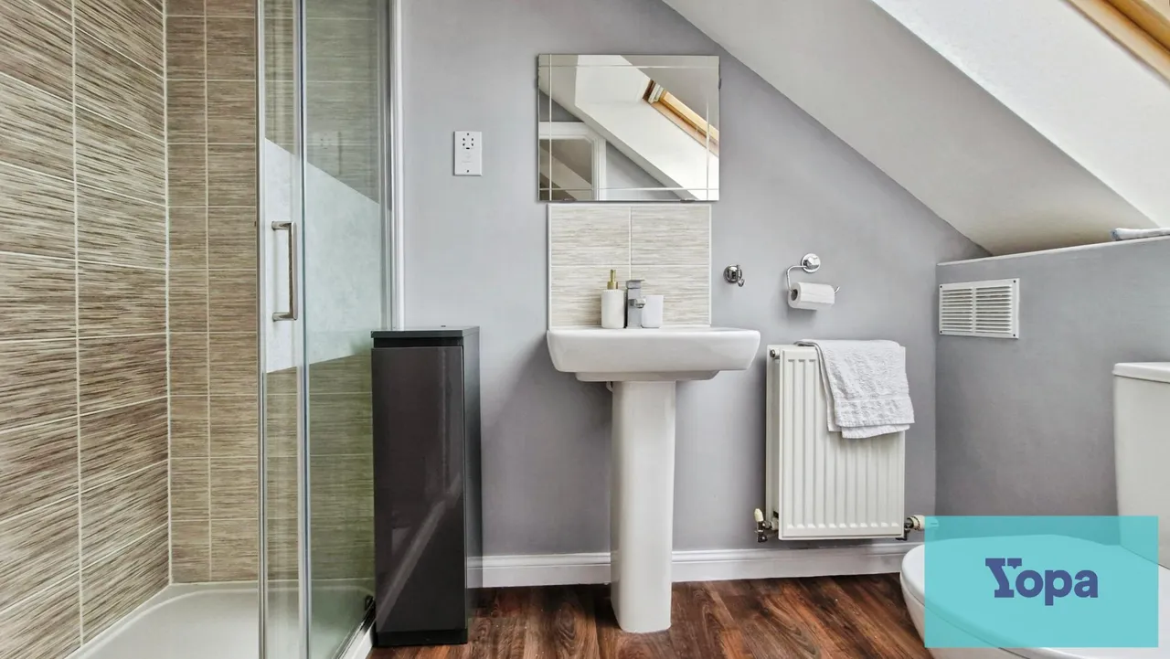 Bird Way, Lawley, TF4, photo 17
