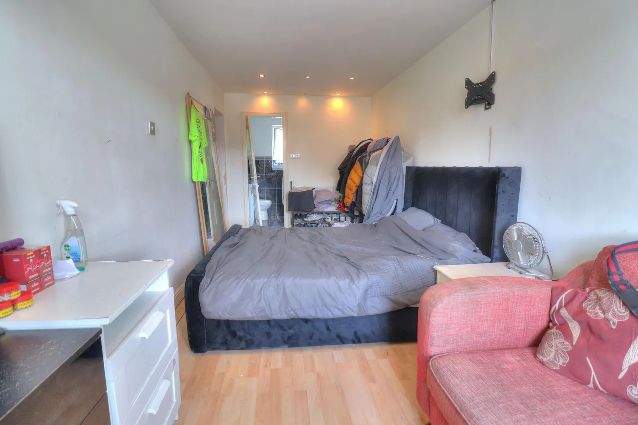 Parkside Close, Leicester, LE4, photo 18