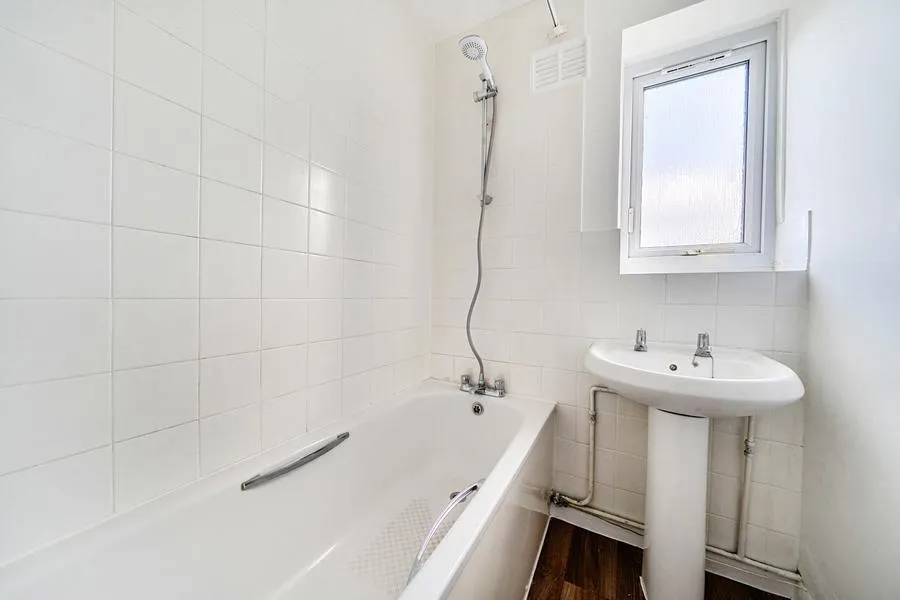 Nell Gwynne Avenue, Ascot, SL5, photo 8